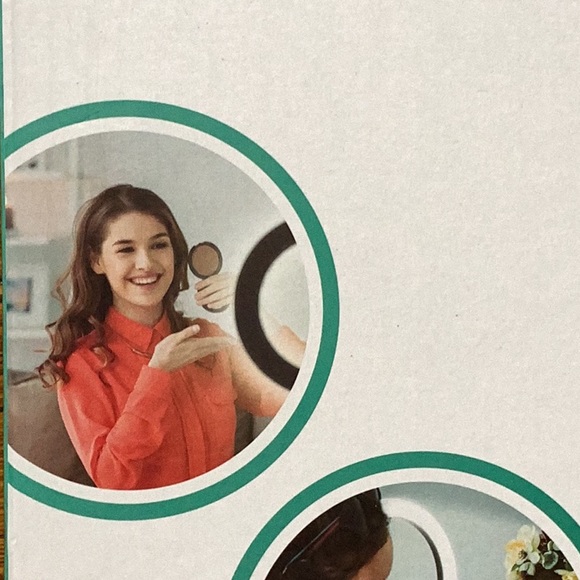 ADURO U-Stream Home Streaming Studio with 10” Light and Tripod, NIB - Picture 9 of 9